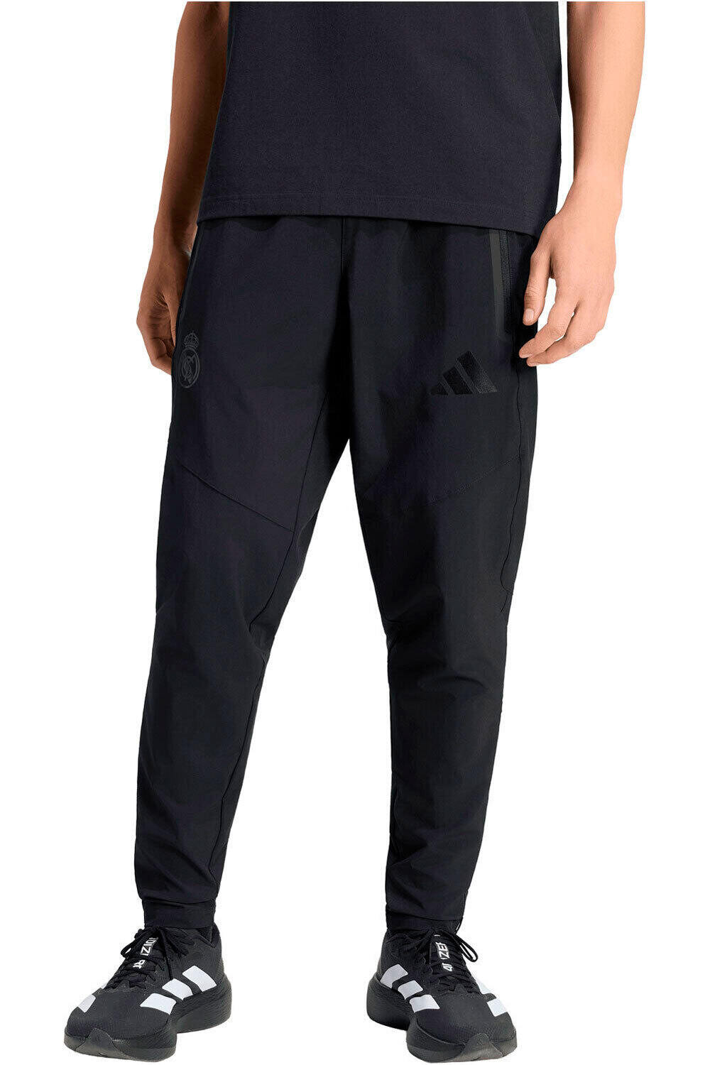 adidas pantalones futbol REAL MADRID 25/26 NEGRO vista frontal