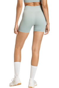 adidas pantalones y mallas cortas fitness mujer ESSENTIALS VERDE vista trasera