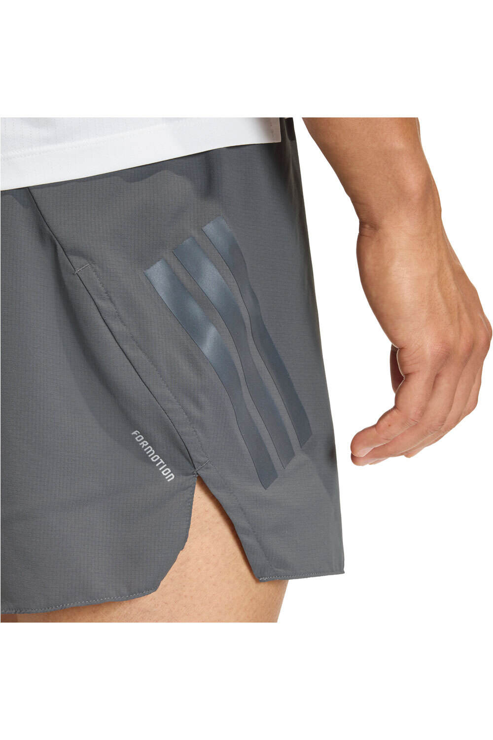 adidas pantaloneta técnica hombre ADI365 RUNNING FORMOTION ICONIC GRIS vista detalle