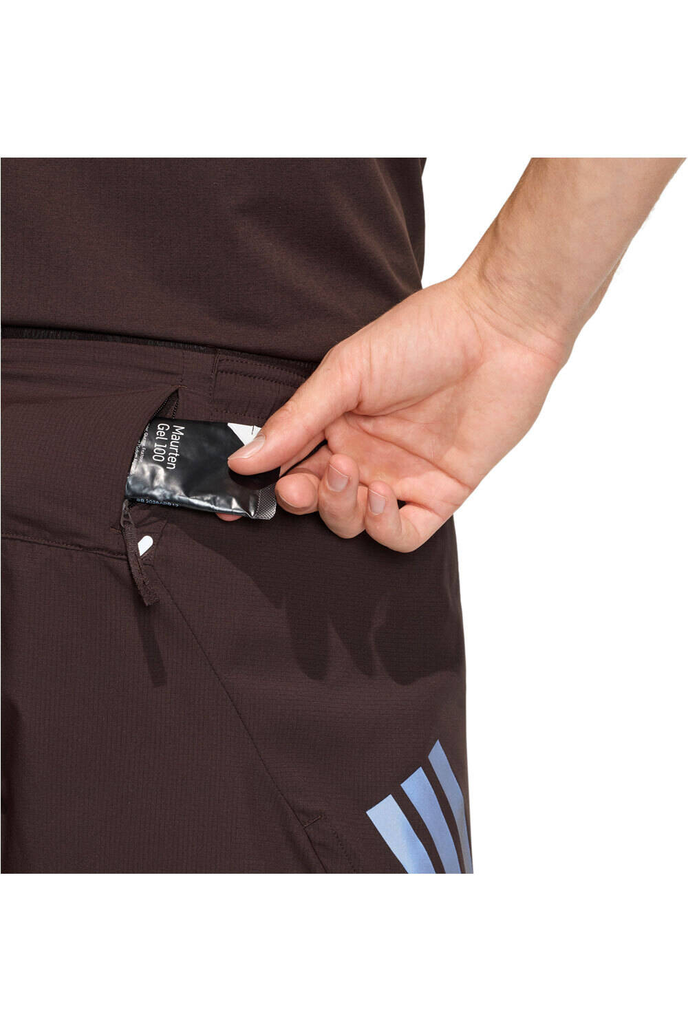 adidas pantaloneta técnica hombre ADI365 RUNNING FORMOTION ICONIC MARRON vista detalle