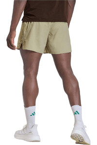 adidas pantaloneta técnica hombre ADI365 RUNNING FORMOTION ICONIC MARRON vista trasera