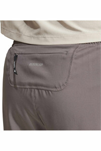 adidas pantaloneta técnica hombre OWN THE RUN GRIS vista detalle