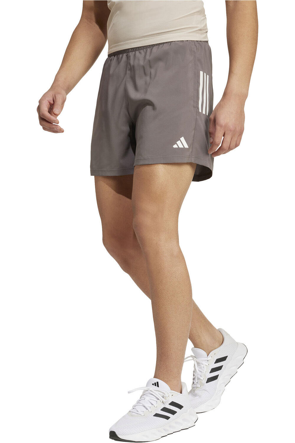 adidas pantaloneta técnica hombre OWN THE RUN GRIS vista frontal