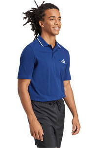 adidas polo manga larga hombre ESSENTIALS SMALL LOGO PIQUE AZUL vista detalle