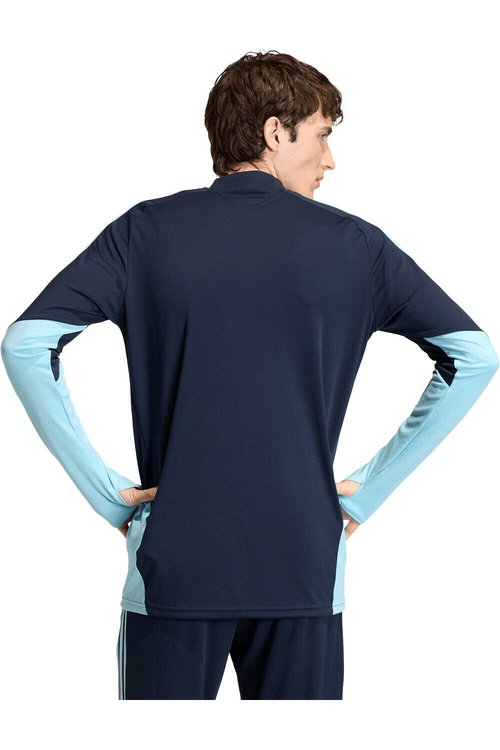 adidas sudadera entrenamiento fútbol ARGENTINA MUNDIAL 2026 ENTRENAMIENTO AZUL vista trasera