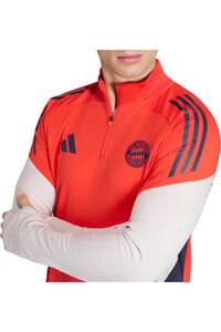 adidas sudadera entrenamiento fútbol BAYERN DE MUNICH 25/26 ENTRENAMIENO ROJO vista detalle