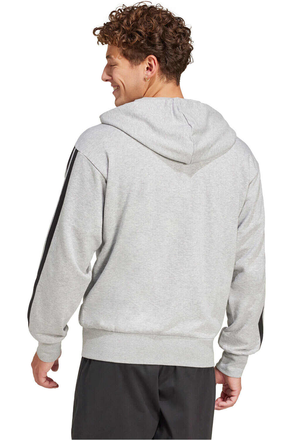 adidas sudadera hombre ESSENTIALS 3 STRIPES GRIS vista trasera