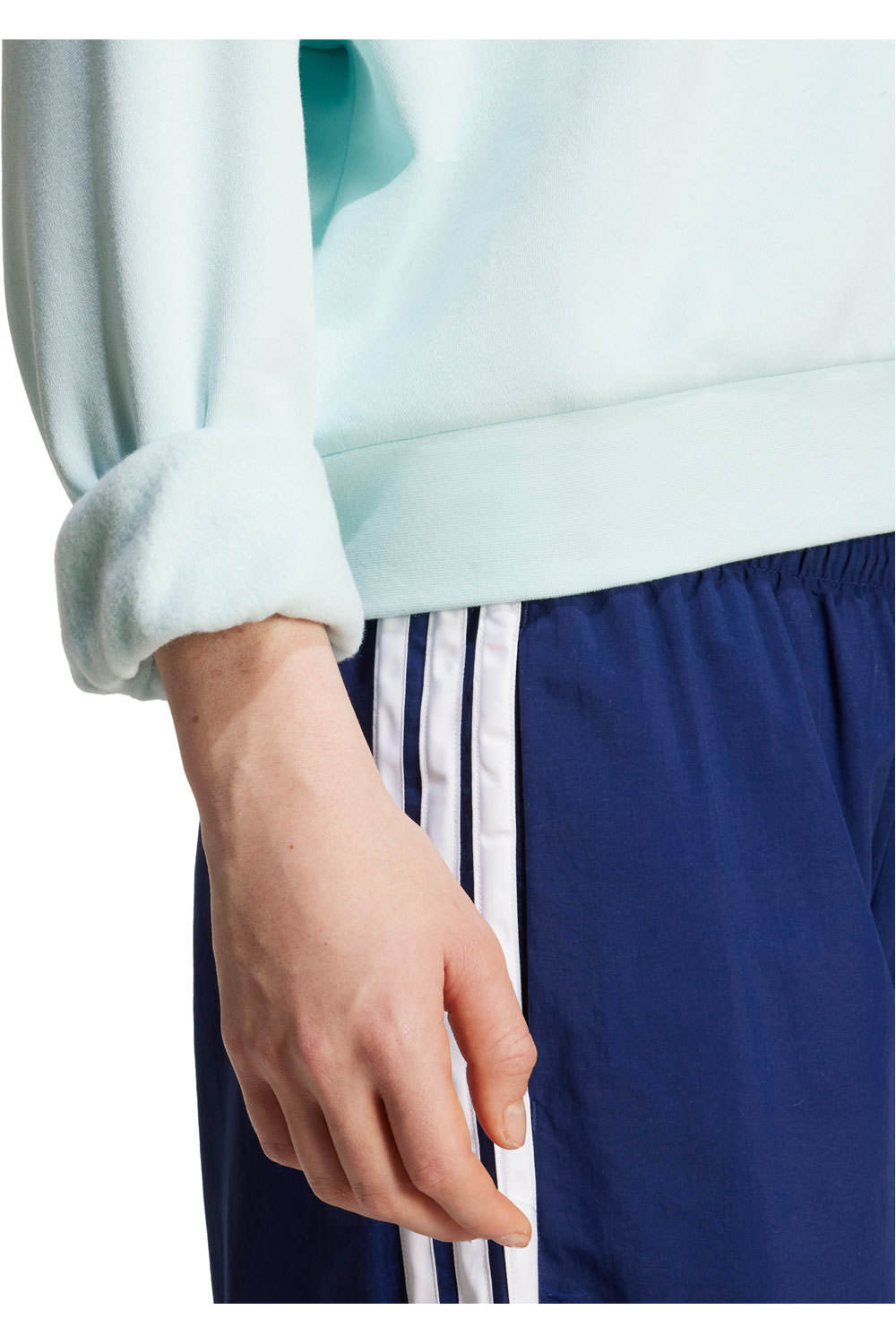 adidas sudadera mujer ESSENTIALS SMALL LOGO VERDE 04