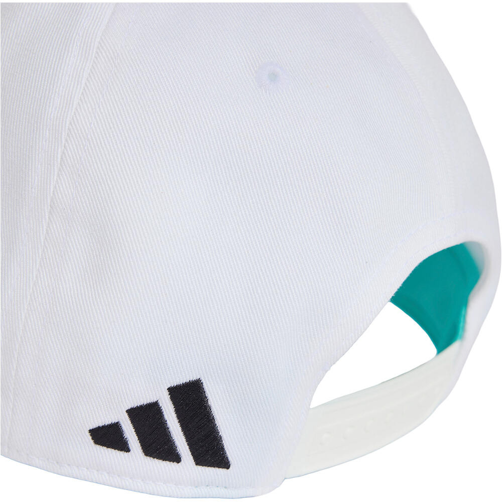 adidas visera lona AMG MERCEDES DNA BLANCO 02