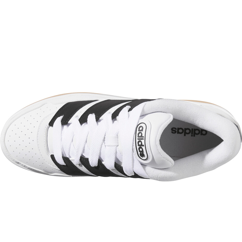 adidas zapatilla baloncesto TURNAROUND BLANCO 05