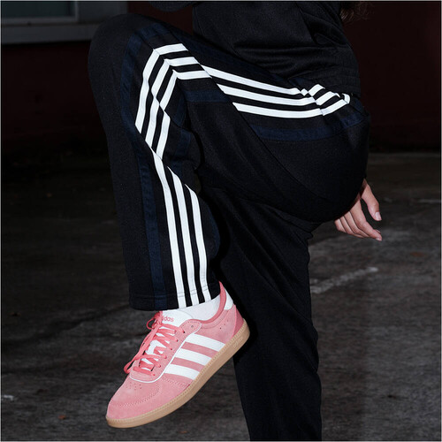 ADIDAS BREAKNET SLEEK