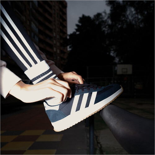 ADIDAS RUN 70S 2.0 negro