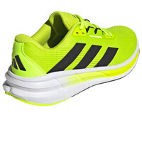 adidas zapatilla running hombre QUESTAR 3 MORADO vista trasera