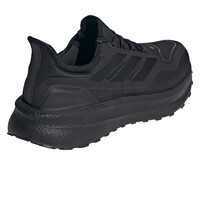 adidas zapatilla running hombre ULTRABOOST 5 GORE-TEX NEGRO vista trasera