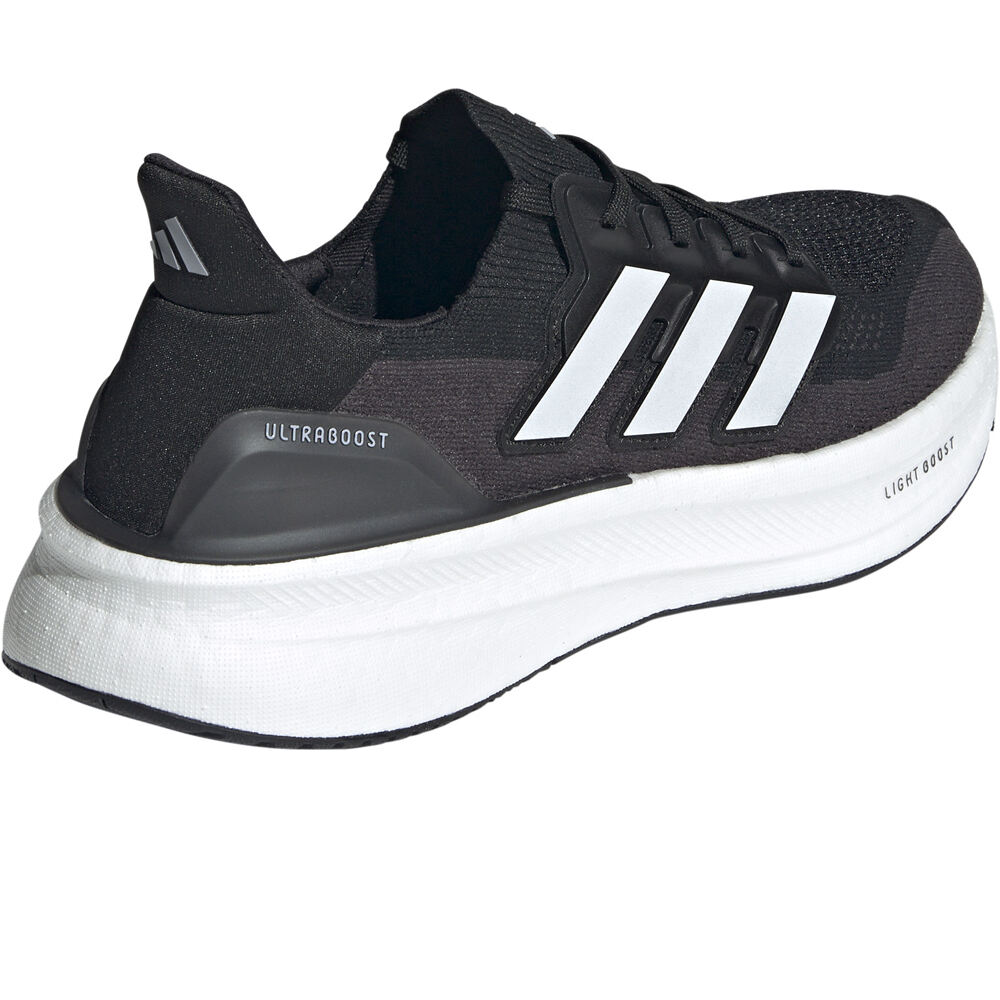 adidas zapatilla running hombre ULTRABOOST 5 NEGRO vista trasera