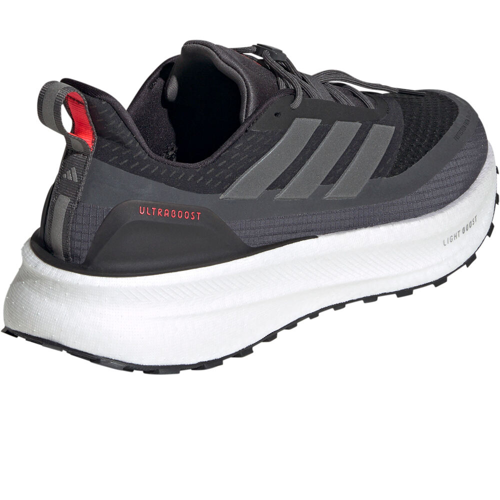 adidas zapatilla running hombre ULTRABOOST 5 TR NEGRO vista trasera
