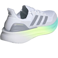adidas zapatilla running hombre ULTRABOOST 5  vista trasera