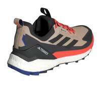 adidas zapatilla trekking hombre TERREX FREE HIKER 2 LOW GORE-TEX MARRON vista trasera