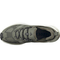 adidas zapatilla trekking hombre TERREX FREE HIKER 3 LOW VERDE 05