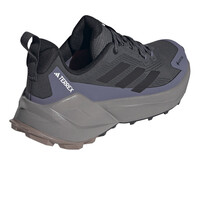 adidas zapatilla trekking mujer TERREX TRAILMAKER 2 GORE-TEX GRIS vista trasera