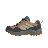 adidas zapatilla trekking niño TERREX AX4R RAIN.RDY MARRON puntera