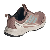 adidas zapatillas trail mujer TERREX TRACEFINDER 2 ROSA vista trasera
