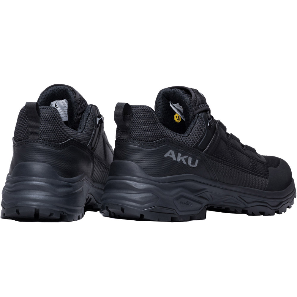 Aku zapatilla trekking hombre SENTINEL LOW NEGRO vista trasera