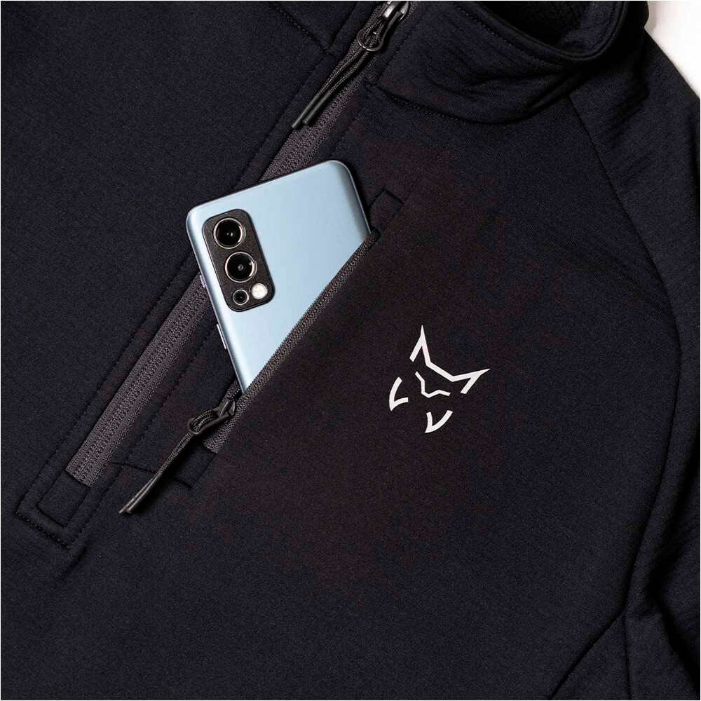 Altus camiseta montaña manga corta mujer MALAREN MUJER NEGRO 04
