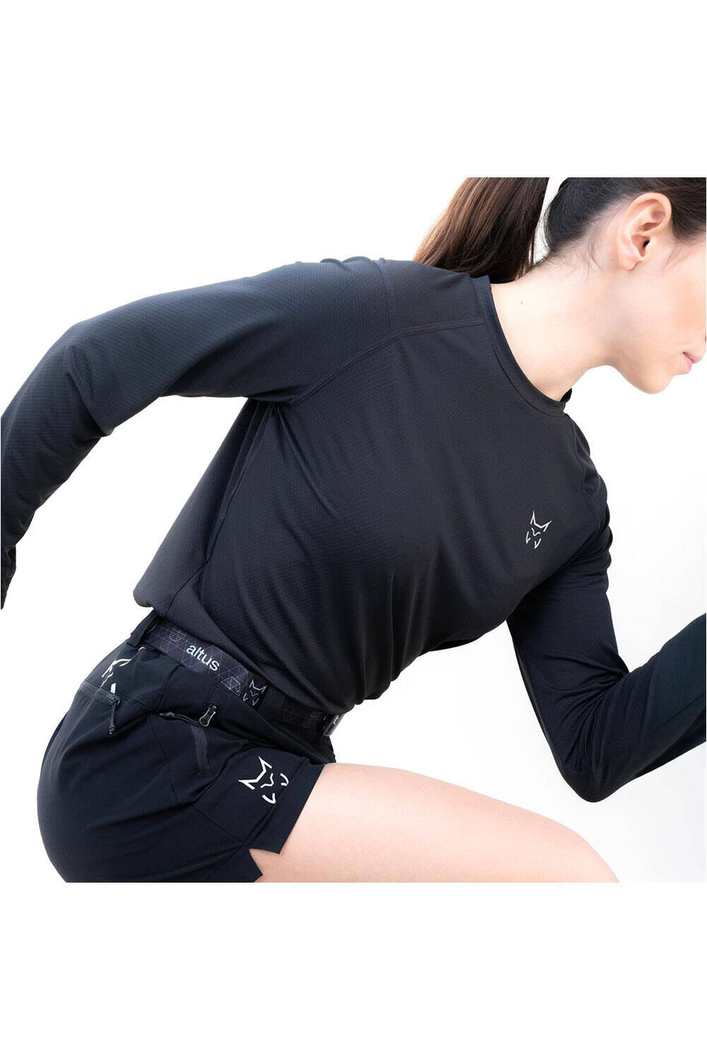 Altus camiseta montaña manga larga mujer ISELLA W K30 NEGRO vista trasera