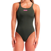 Arena bañador natación mujer TEAM SWIMSUIT SWIM VERDE vista frontal