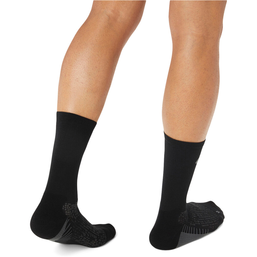 Asics calcetines running PERFORMANCE RUN NEGRO 05