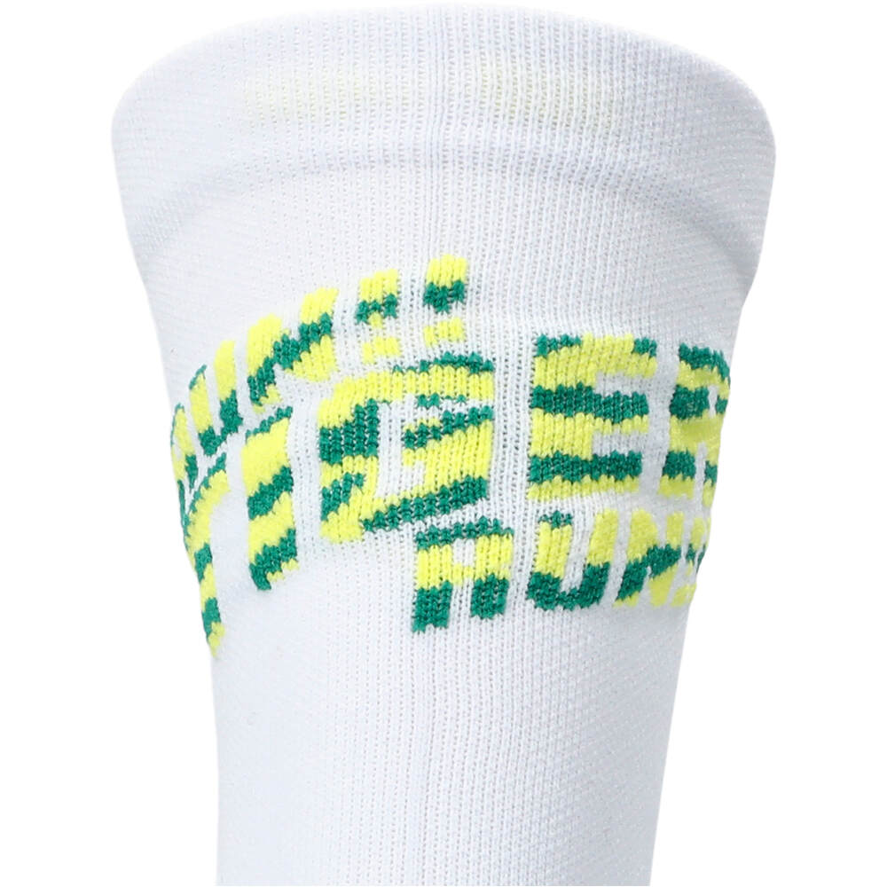 Asics calcetines running PERFORMANCE RUN SOCK CREW AZUL 04