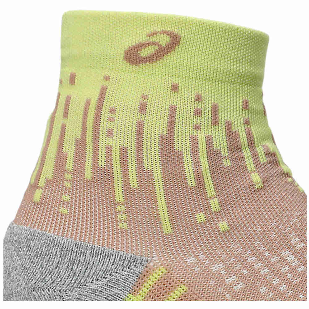 Asics calcetines running PERFORMANCE RUN SOCK QUARTER MARRON 02