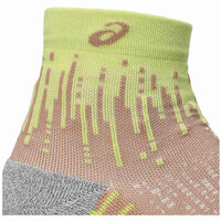 Asics calcetines running PERFORMANCE RUN SOCK QUARTER MARRON 02