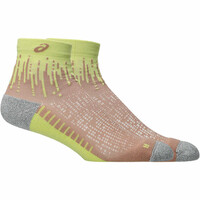 Asics calcetines running PERFORMANCE RUN SOCK QUARTER MARRON vista frontal