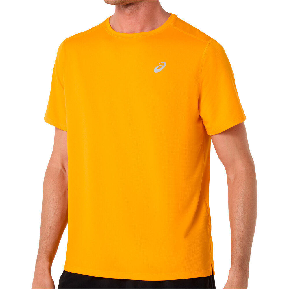 Asics camiseta técnica manga corta hombre CORE NARANJA vista detalle