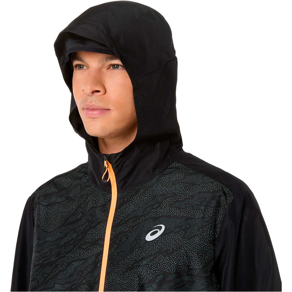 Asics CHAQUETA TRAIL RUNNING HOMBRE FUJITRAIL PACKABLE WINDBREAKER NEGRO 04
