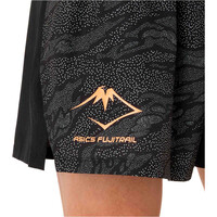 Asics pantalón running hombre FUJITRAIL ALL OVER PRINT NEGRO 04