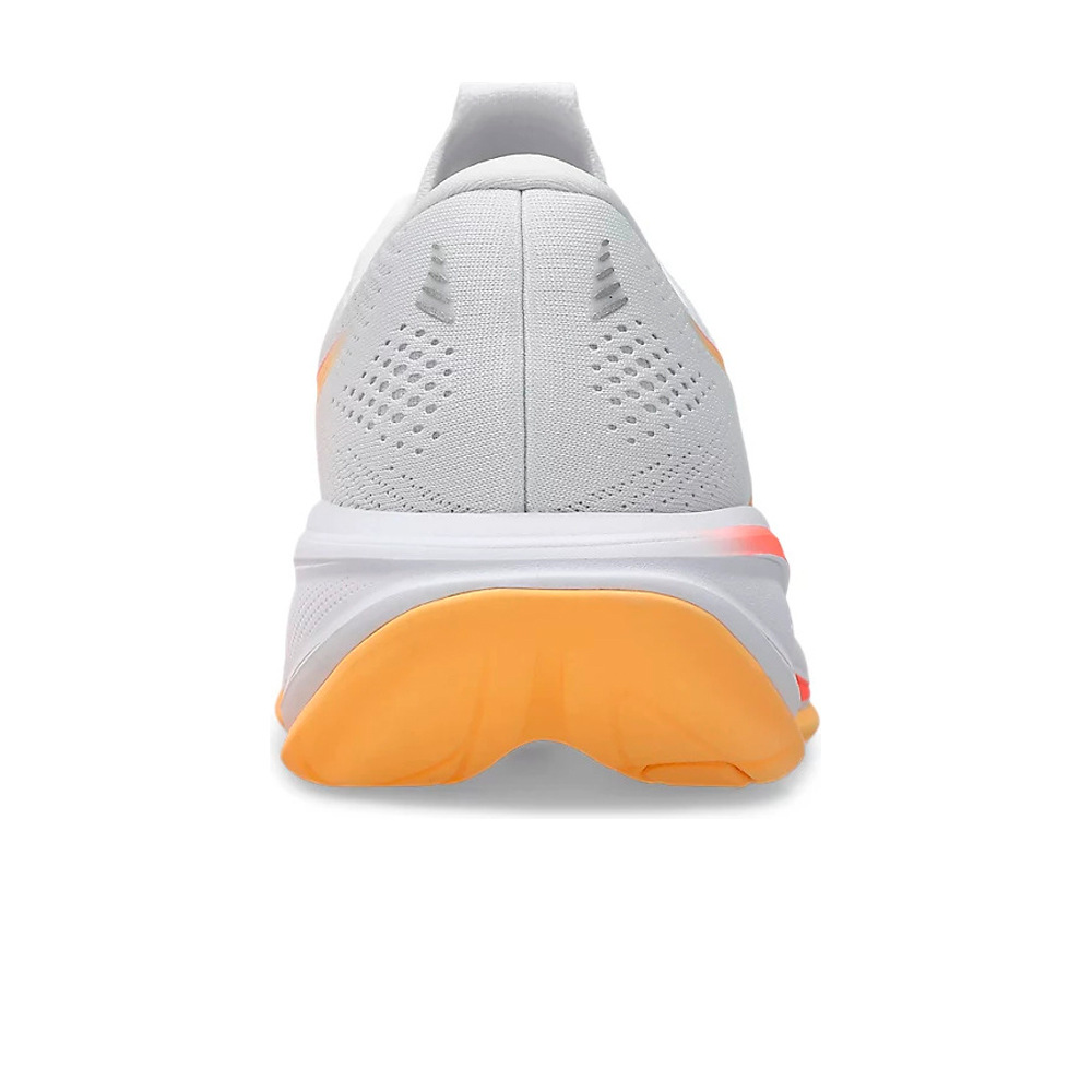 Asics zapatilla running mujer GEL-CUMULUS 28 GRIS vista trasera