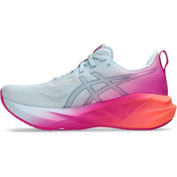 Asics zapatilla running mujer NOVABLAST 5 GRIS puntera