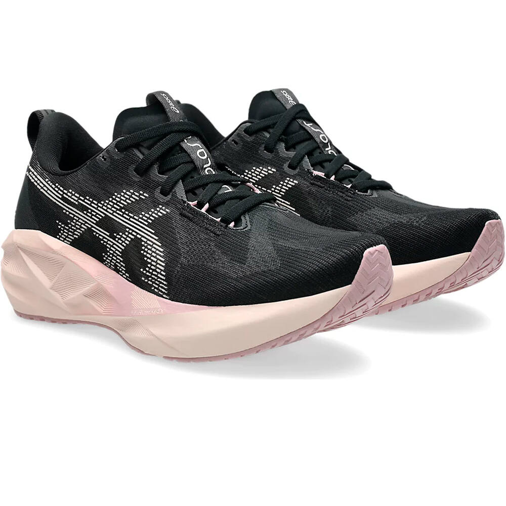 Asics zapatilla running mujer NOVABLAST 5 NEGRO lateral interior