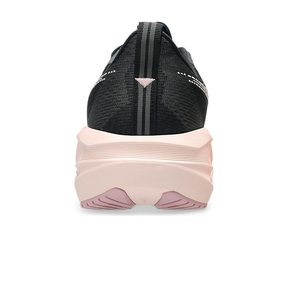 Asics zapatilla running mujer NOVABLAST 5 NEGRO vista trasera
