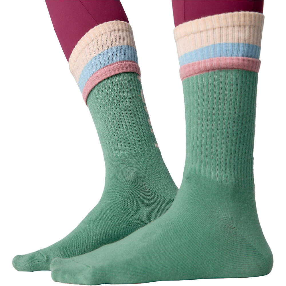 Black Limba calcetines yoga ZAFU VERDE vista frontal