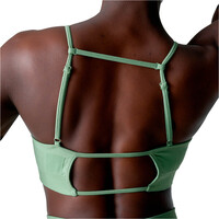 Black Limba sujetadores deportivos Core form VERDE vista trasera