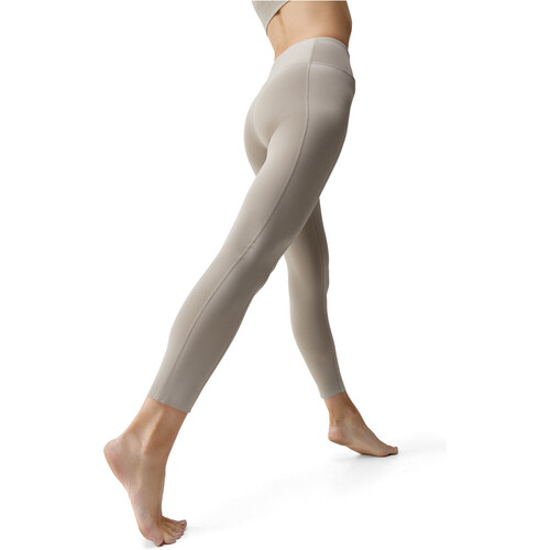 BORN LIVING YOGA MAAN