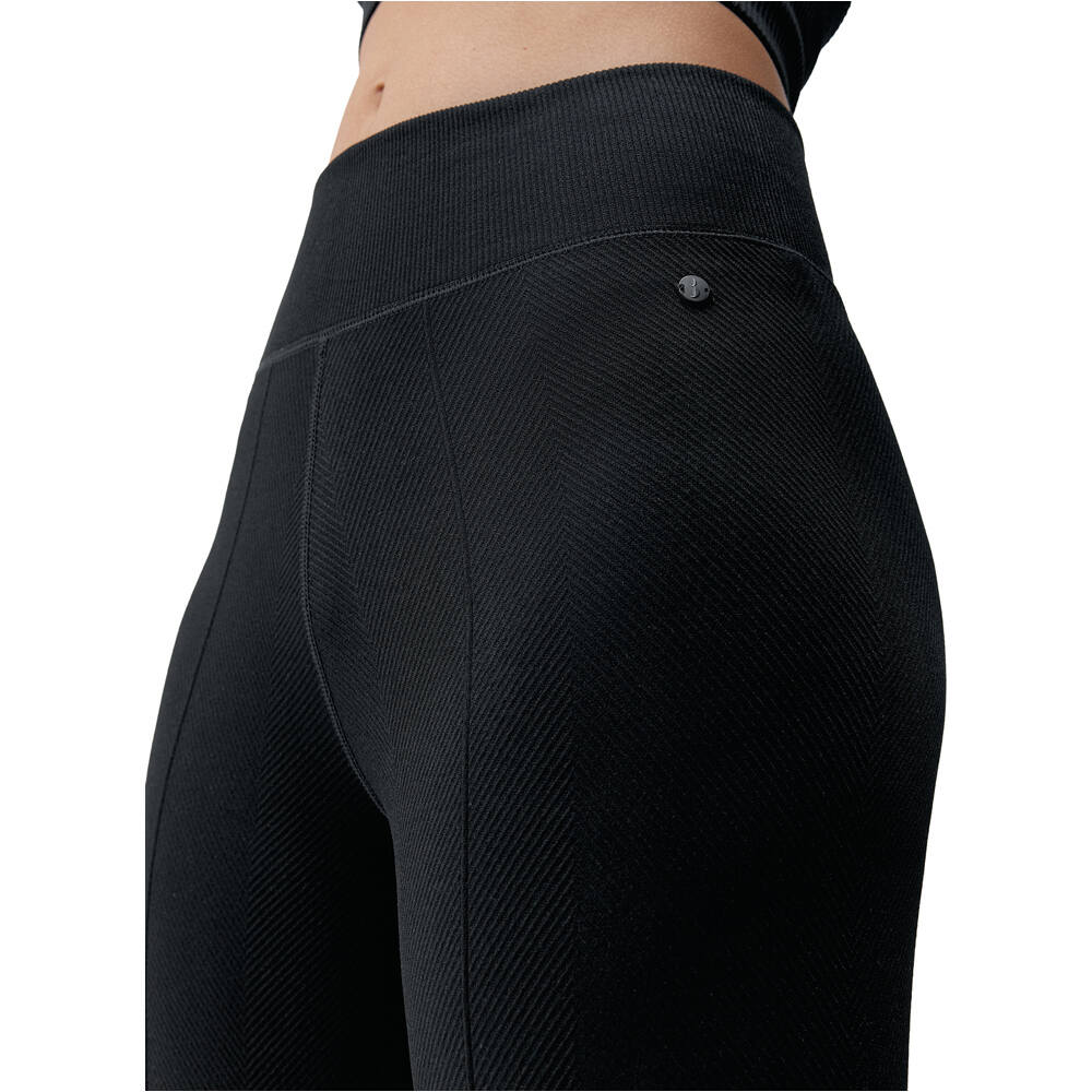Born Living Yoga pantalón mujer GITA NEGRO vista detalle