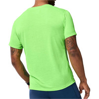 Brooks camiseta técnica manga corta hombre DISTANCE 3.0 VERDE vista trasera
