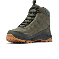 Columbia bota trekking hombre FIRECAMP BOOT VERDE vista trasera