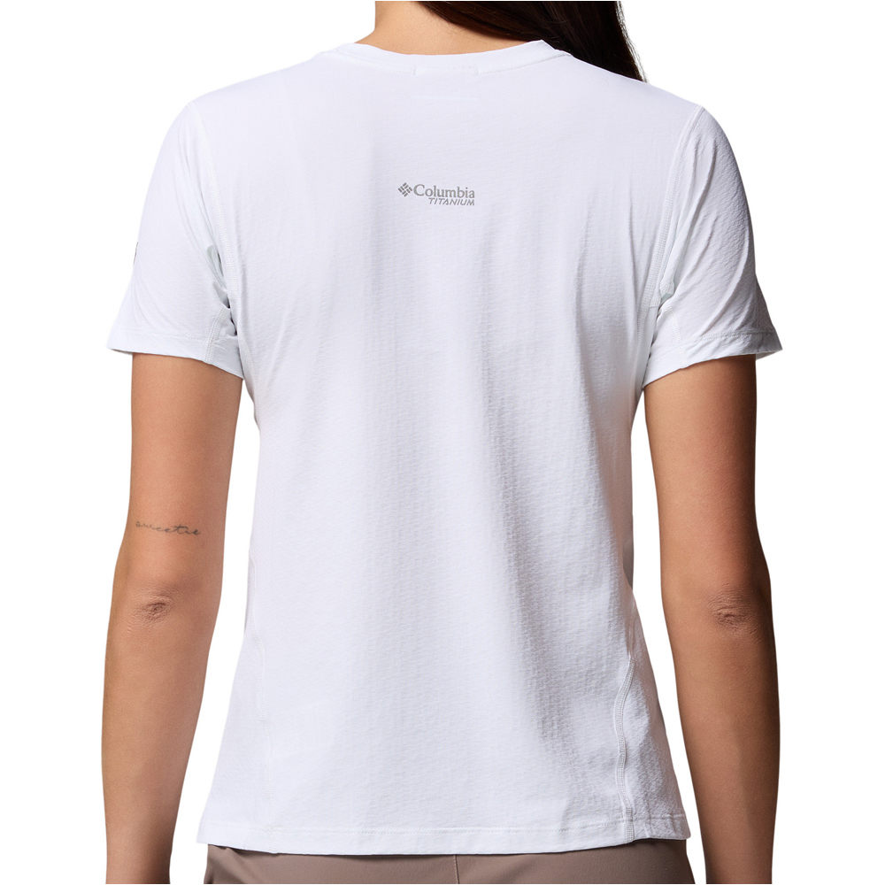 Columbia camiseta montaña manga corta mujer DIAMOND PEAK PRO BLANCO vista trasera