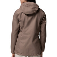 Columbia chaqueta impermeable mujer POURING ADVENTURE III MARRON vista trasera